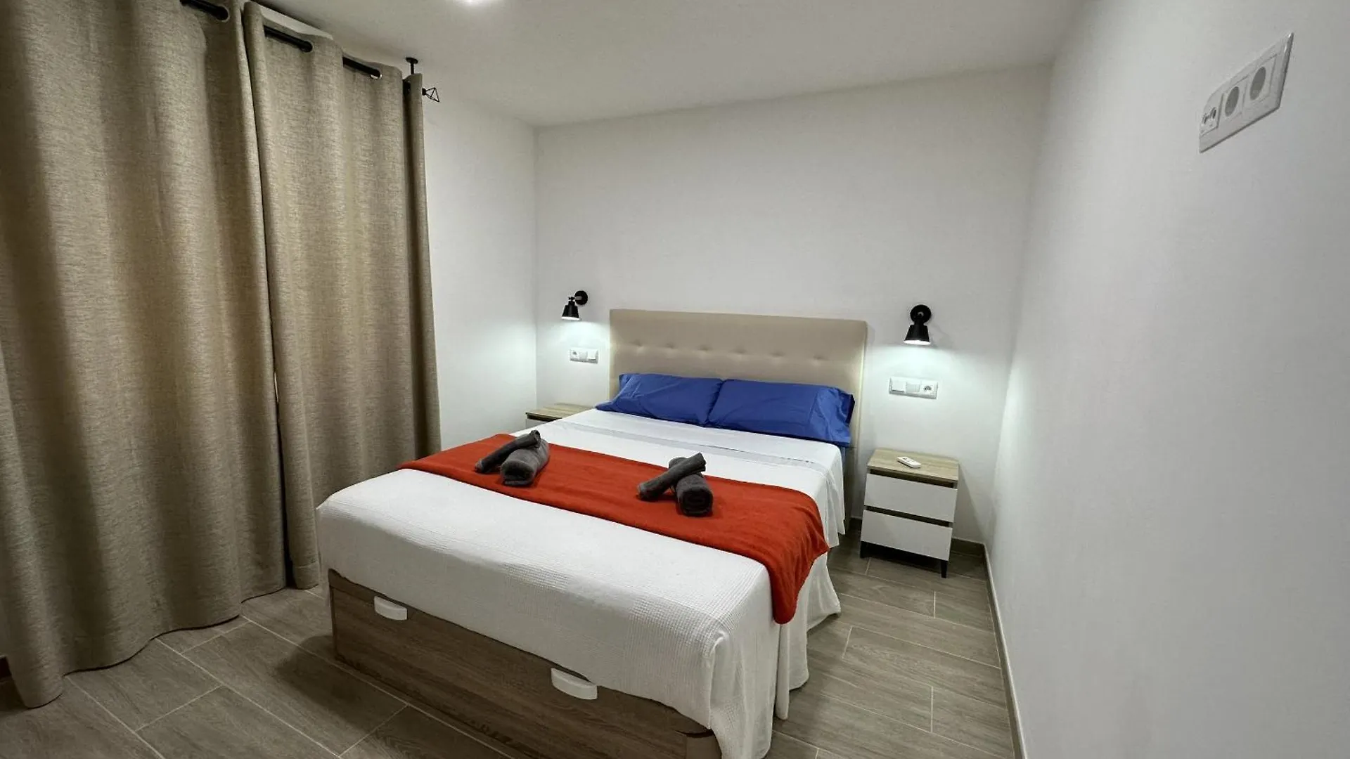 Gaia De Steram Flats Βίλα Τορρεμολίνος